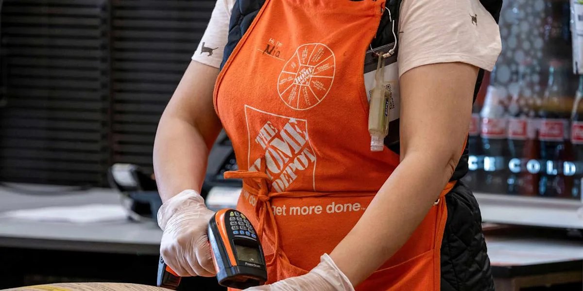 Home Depot превзошёл прогнозы по прибыли в I квартале, акции растут