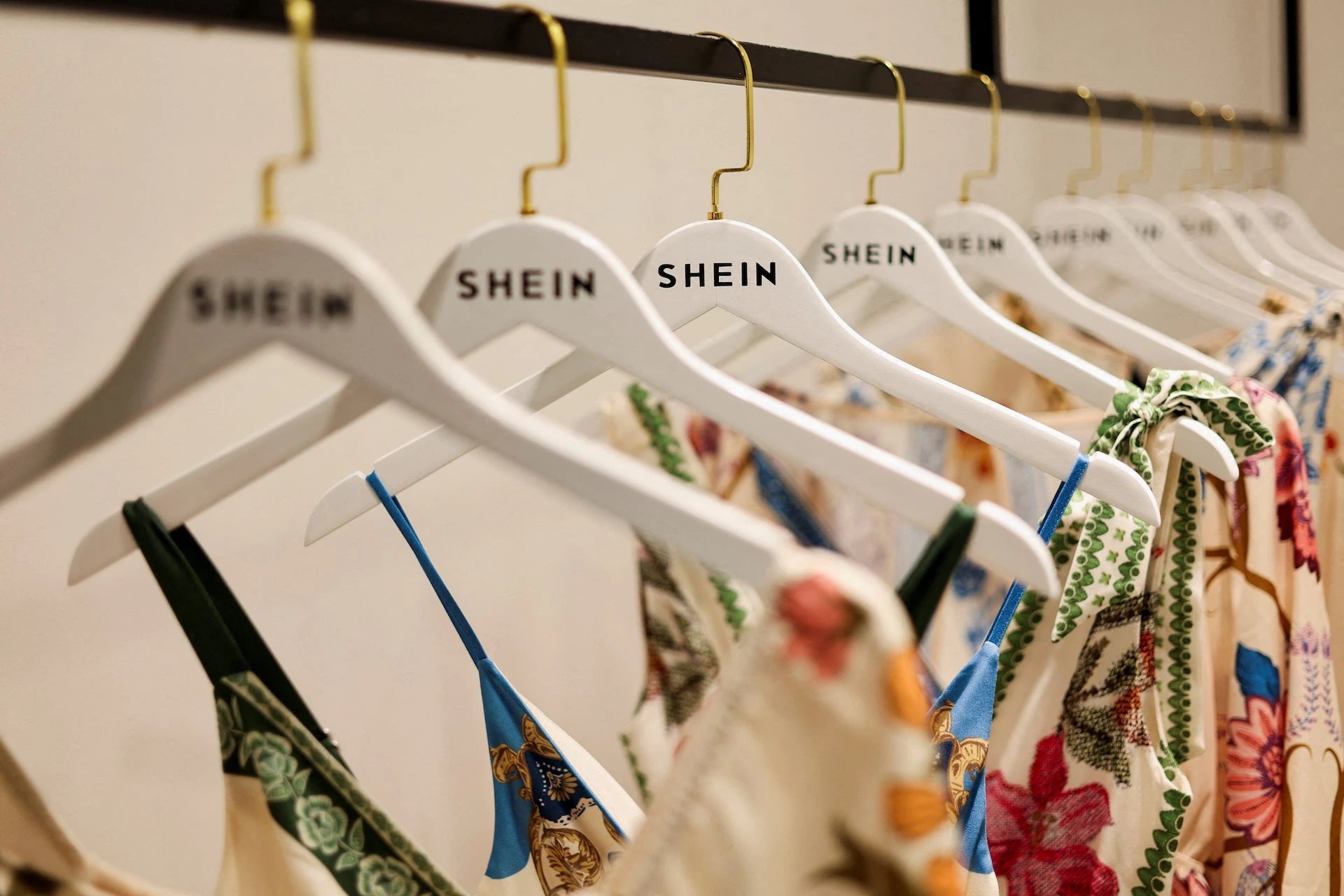 Замедление роста Shein проверяет аппетит инвесторов перед IPO в Гонконге