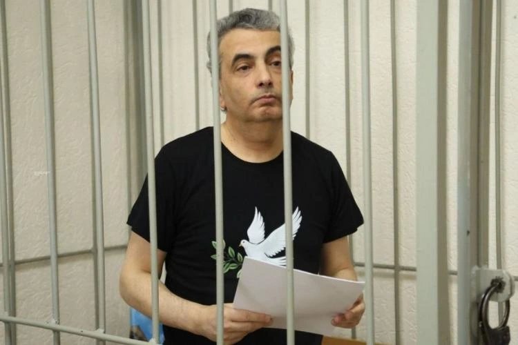 Псковский суд приговорил зампреда «Яблока» Шлосберга к 11 годам и 1 месяцу лишения свободы