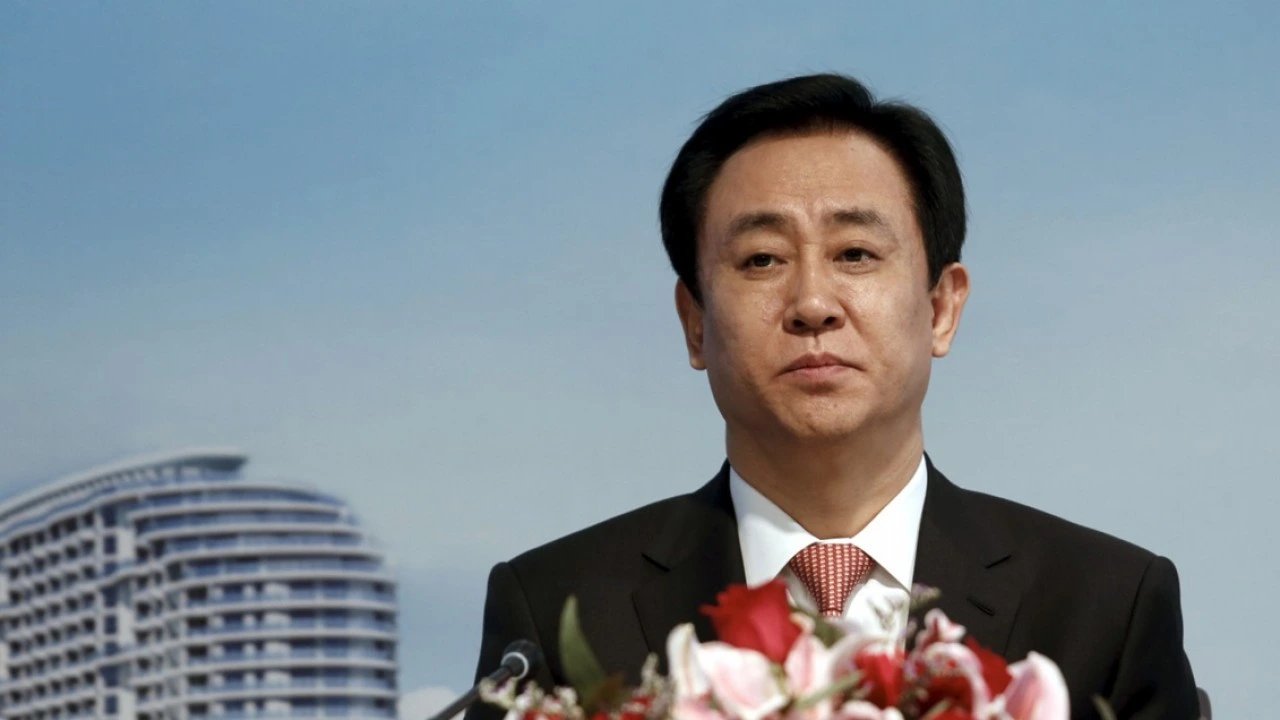 Суд в Шэньчжэне приговорил основателя Evergrande Хуэй Ка Яня к пожизненному сроку
