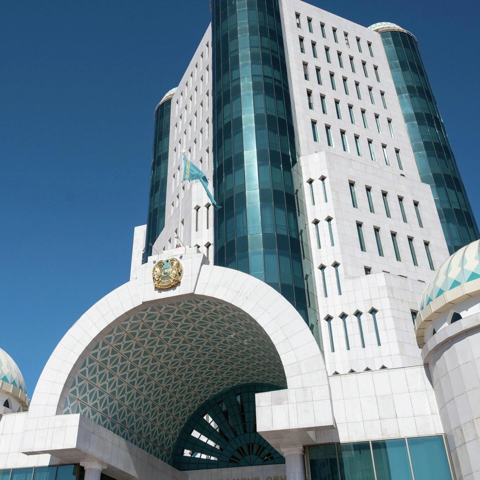 Однопалатный Курултай Казахстана из 145 депутатов усиливает партийную ответственность