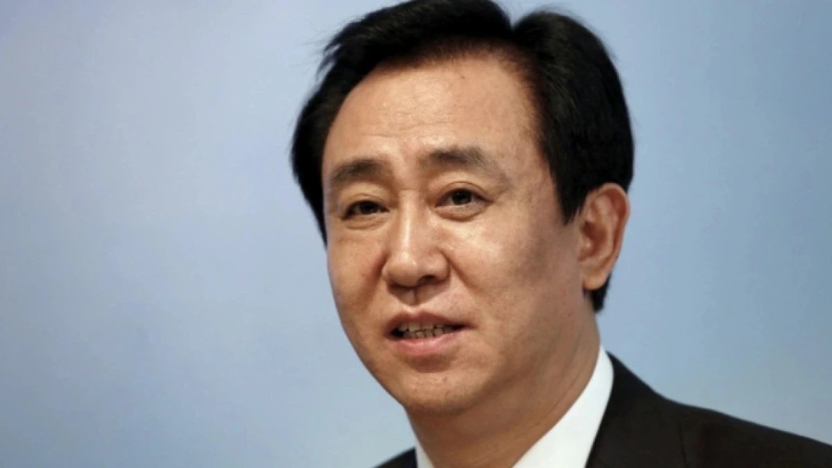 Суд в Шэньчжэне приговорил основателя Evergrande Хуэй Ка Яна к пожизненному за хищения и взяточничество