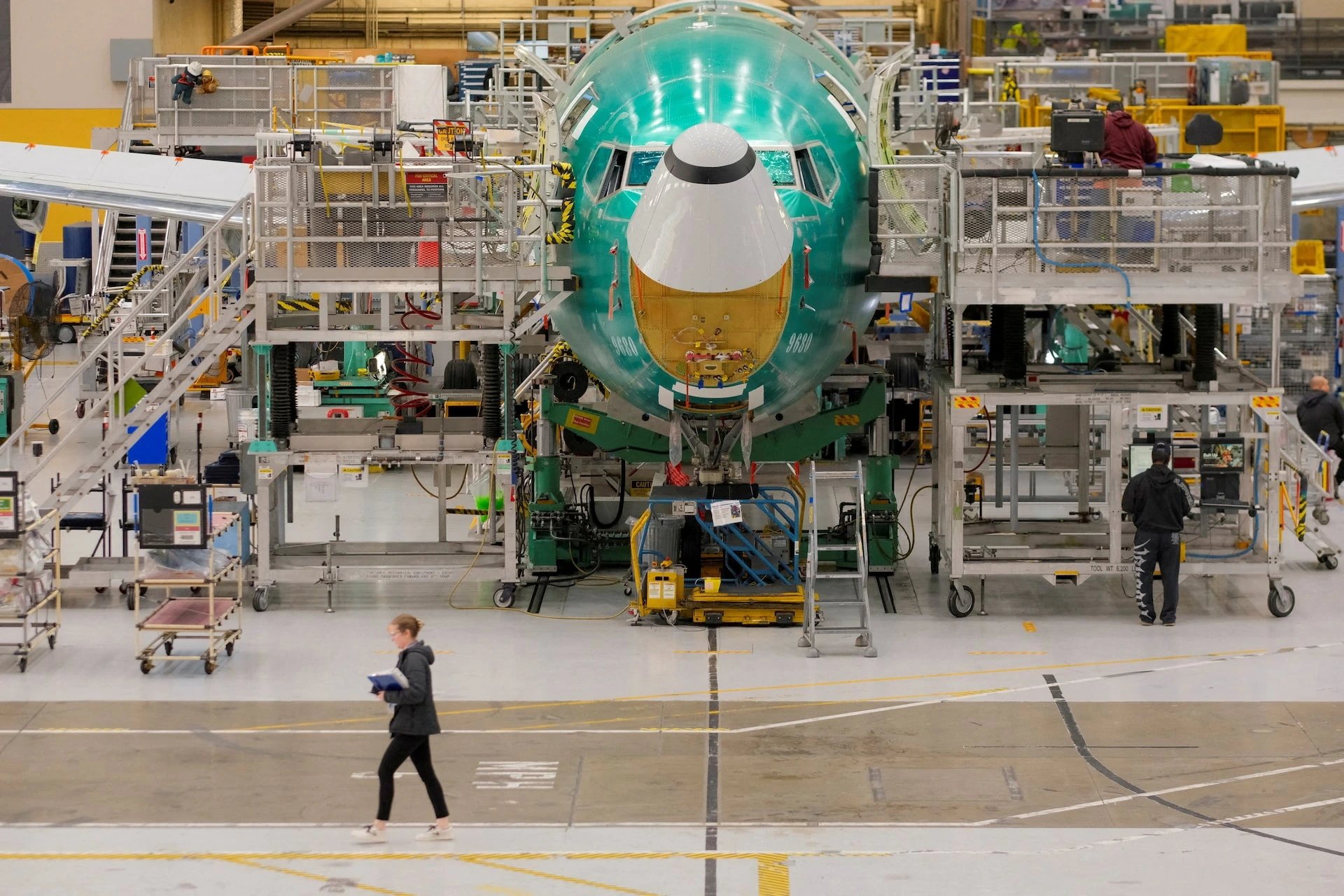 Инженеры и технические специалисты Boeing отклонили четырехлетний контракт