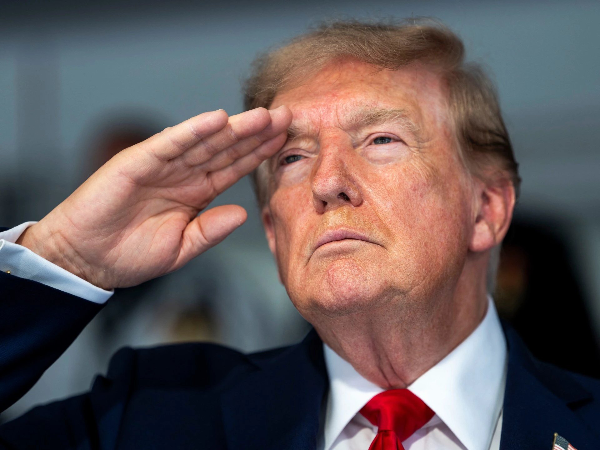 Администрация Трампа предложила правило о сборе $103 265 за визу H-1B