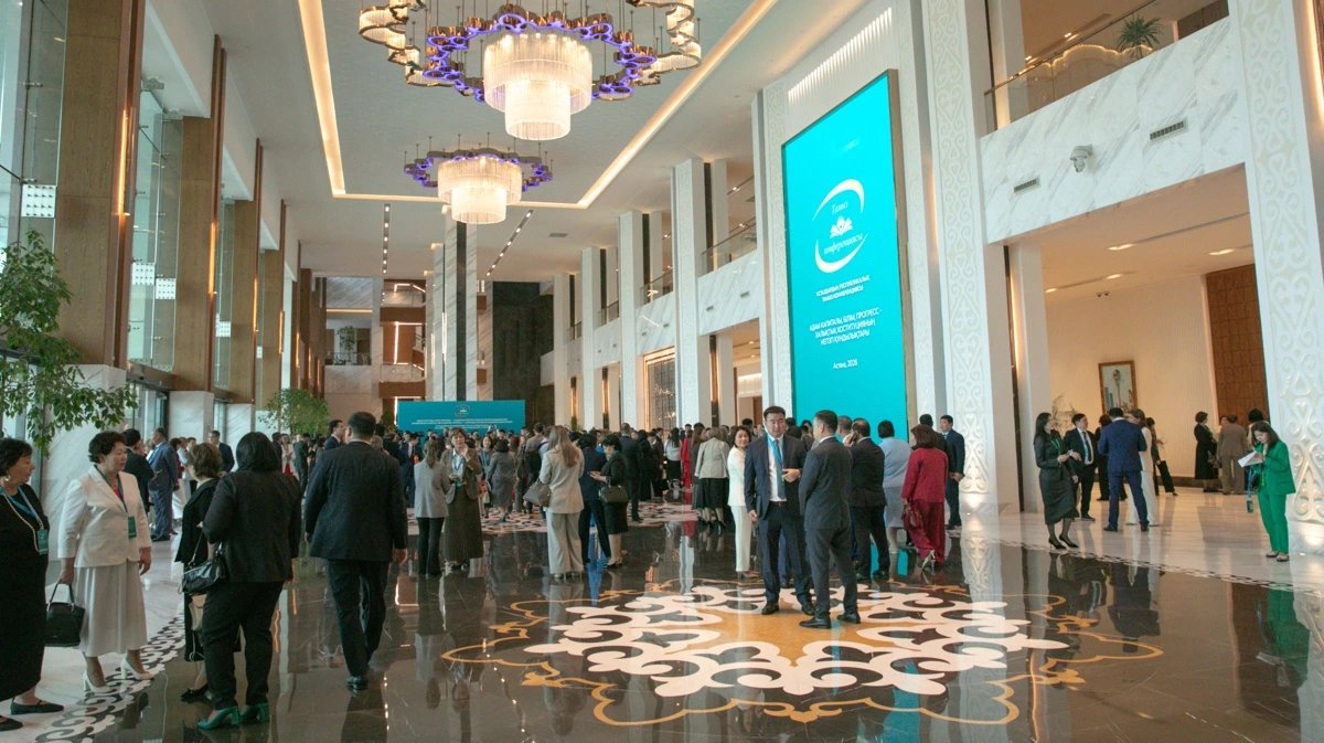 Токаев открыл августовскую конференцию педагогов в Астане