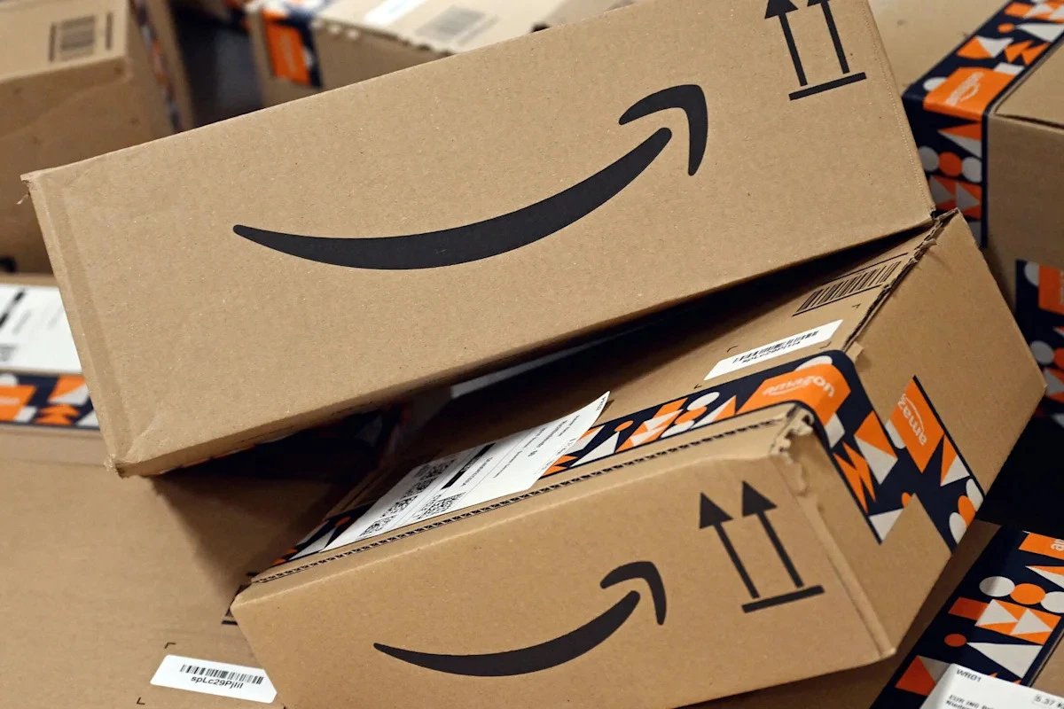 Amazon размещает первые стерлинговые облигации в четырех траншах