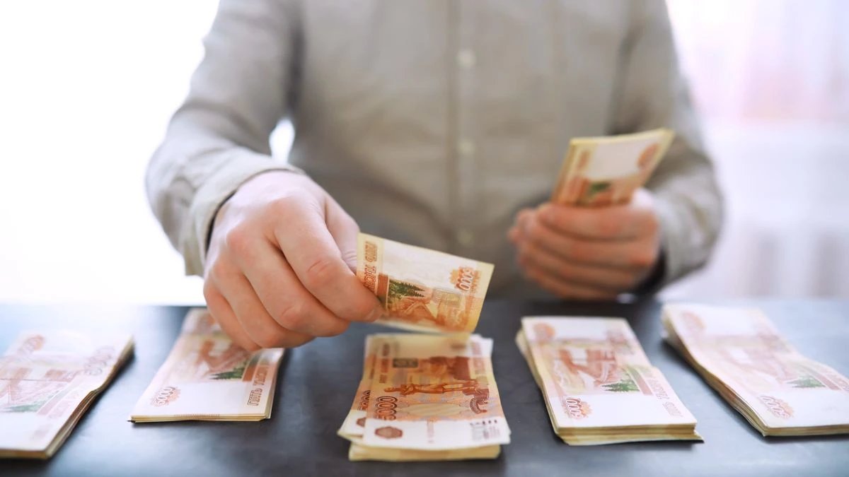Kazakh companies owe Russian businesses over 2 trillion tenge