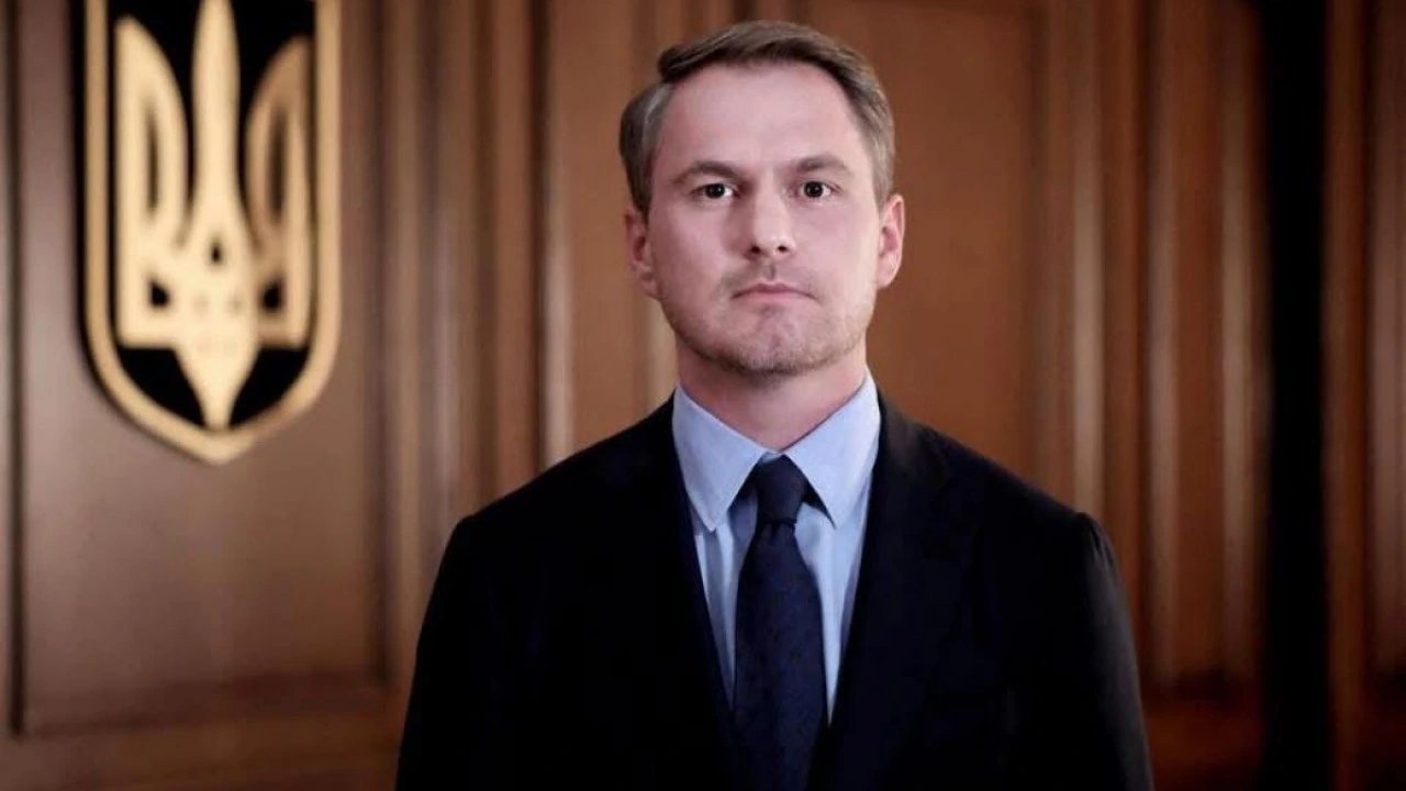 Ukraine Prosecutor General Kravchenko signs suspicion against NABU chief, leaves country
