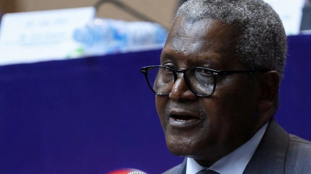 Dangote launches Africa's largest share sale for Nigerian oil refinery