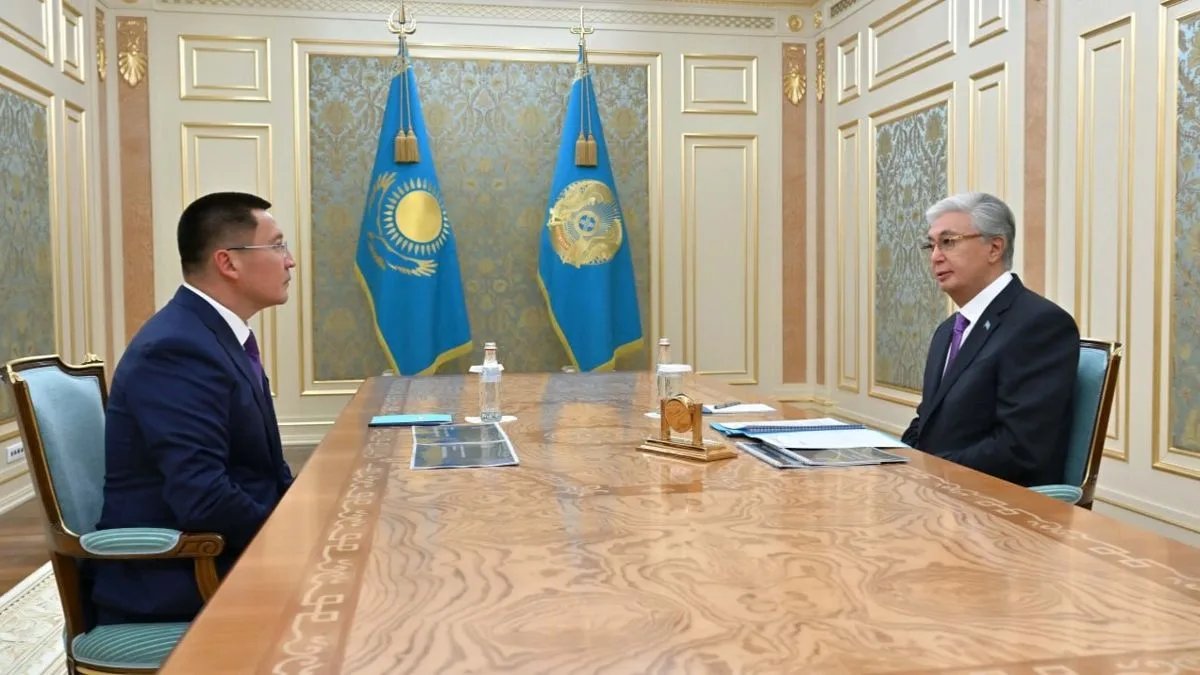 Токаев поручил проработать строительство нового аэропорта в Экибастузе