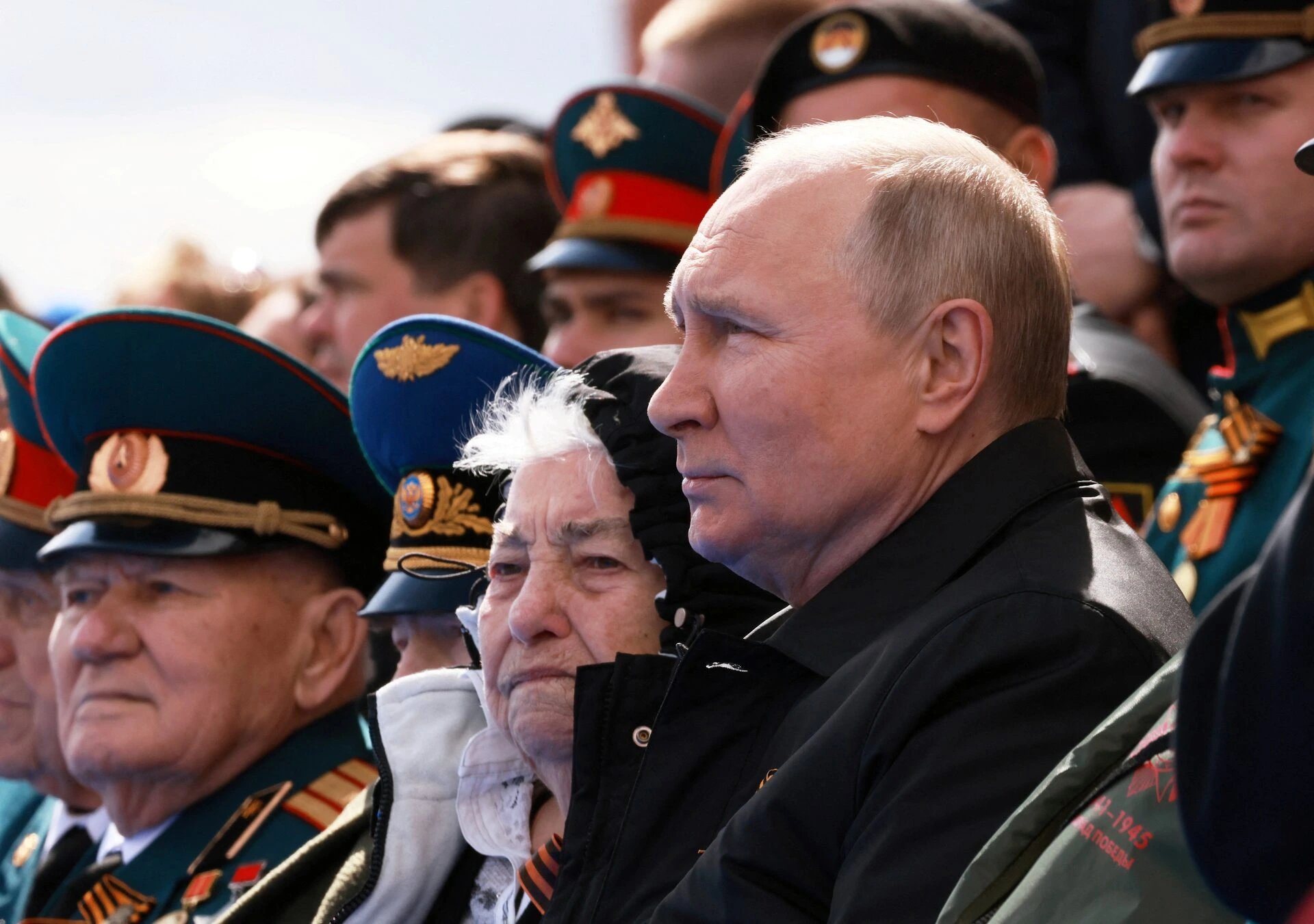Россия и Украина наращивают ракетные удары и атаки дронов: гибнут гражданские с обеих сторон