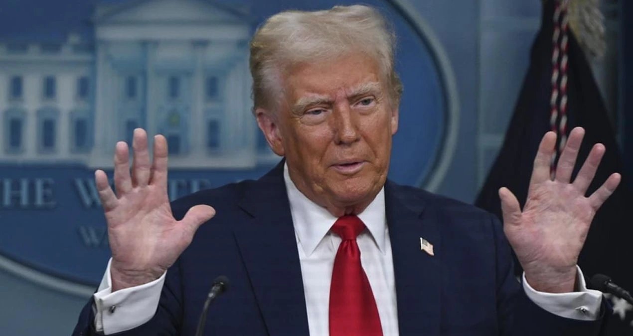 Рейтинг одобрения Трампа упал до рекордного минимума по опросу UMass Amherst