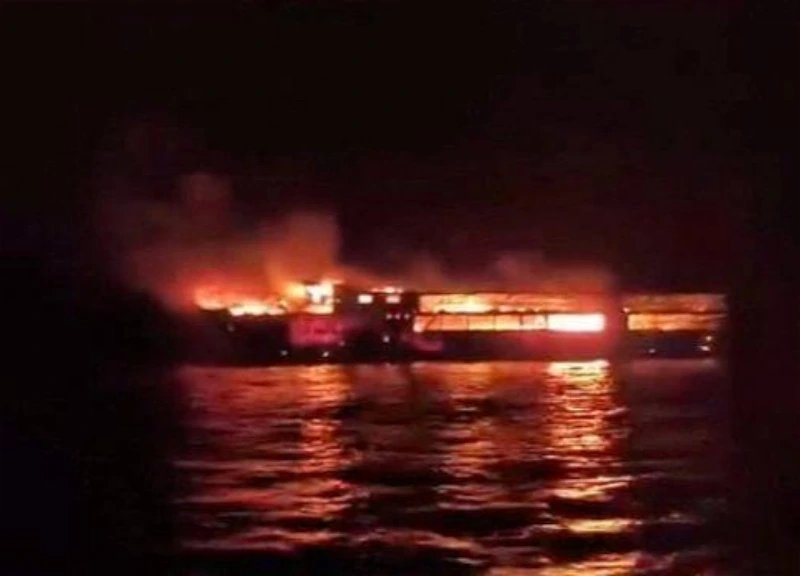 Пять человек погибли, более 80 пропали при пожаре на пароме у Палавана