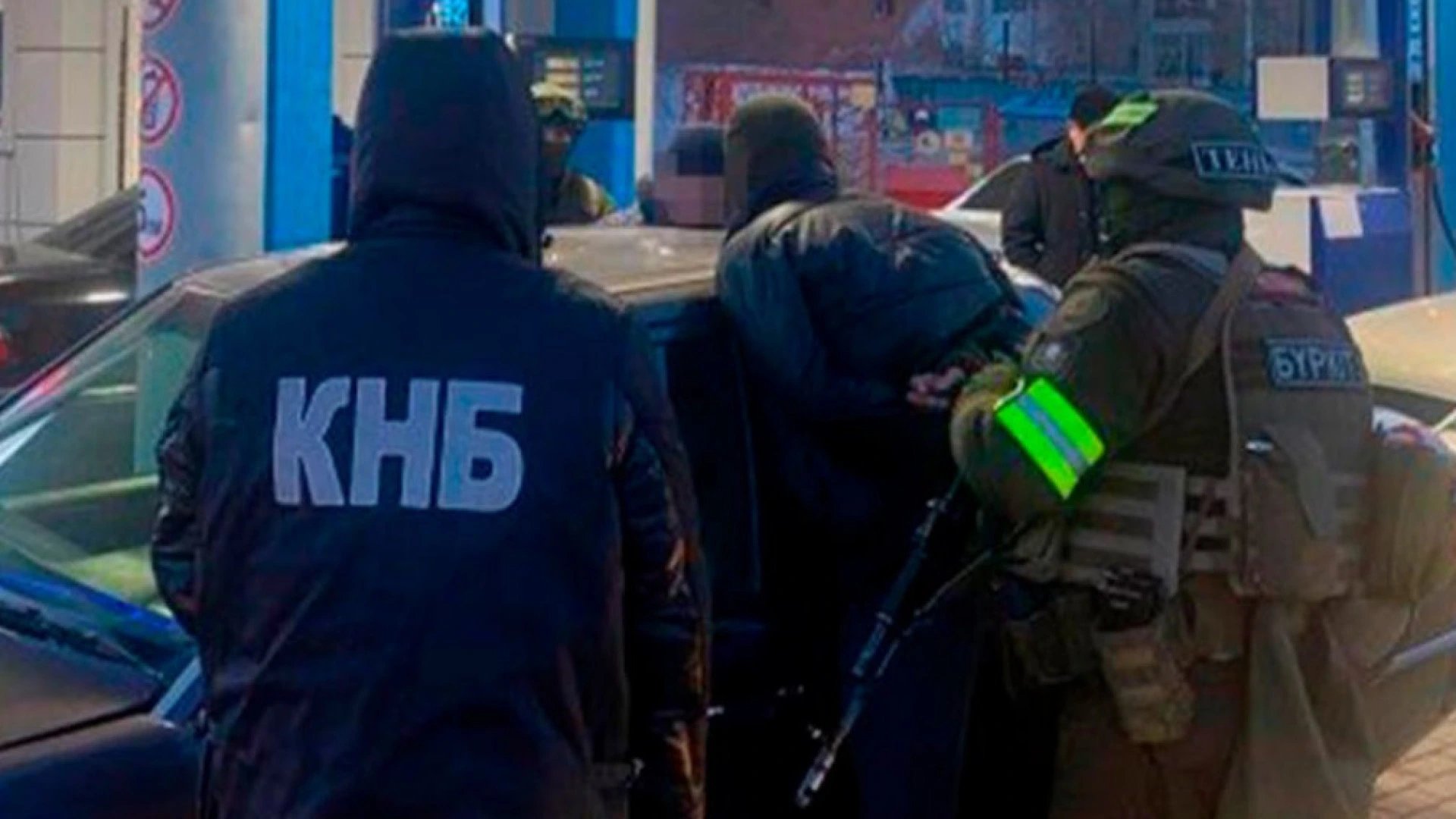 Полиция Казахстана задержала семь подозреваемых в вымогательстве 40 млн тенге