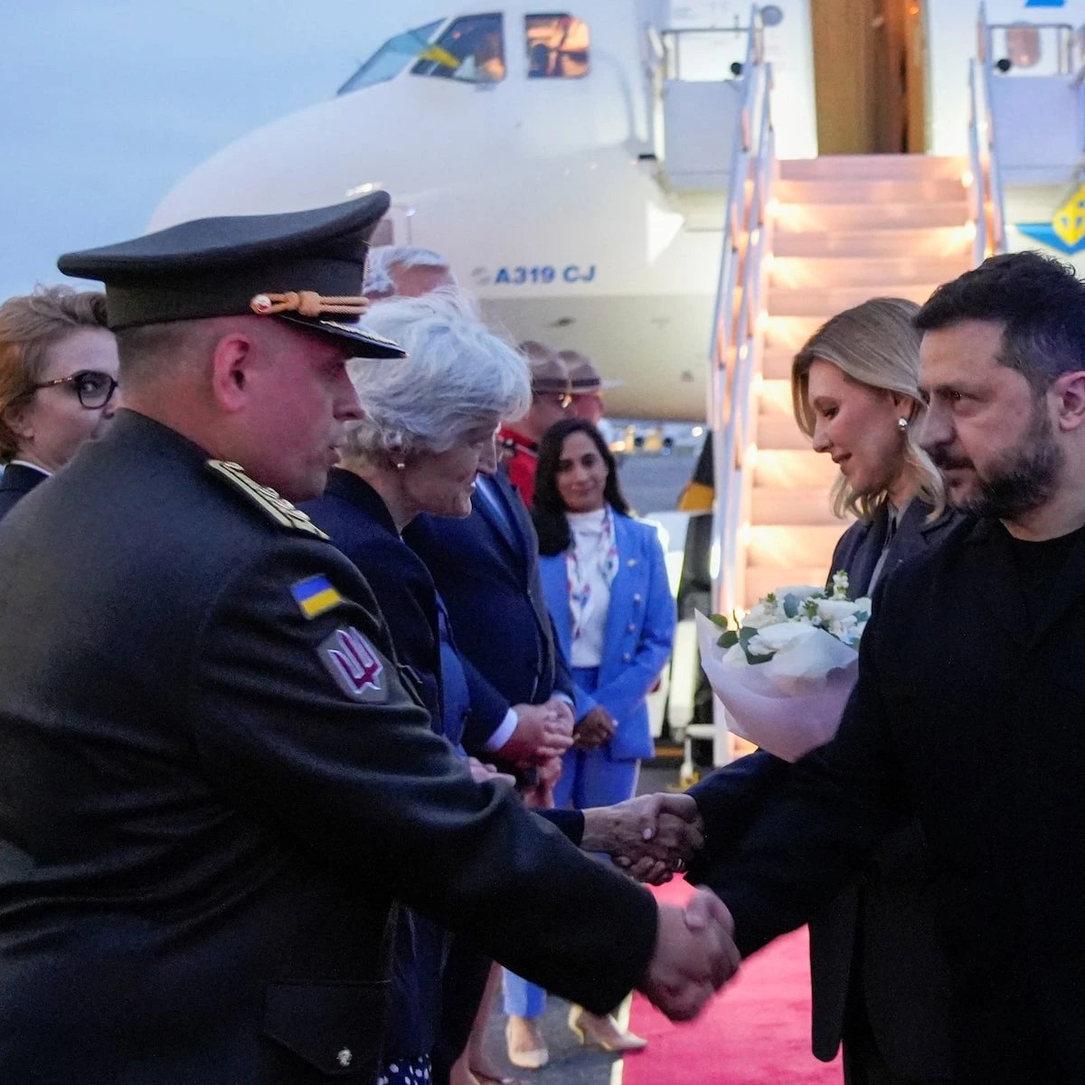 Зеленский прибыл в Канаду для укрепления поддержки на фоне российских атак